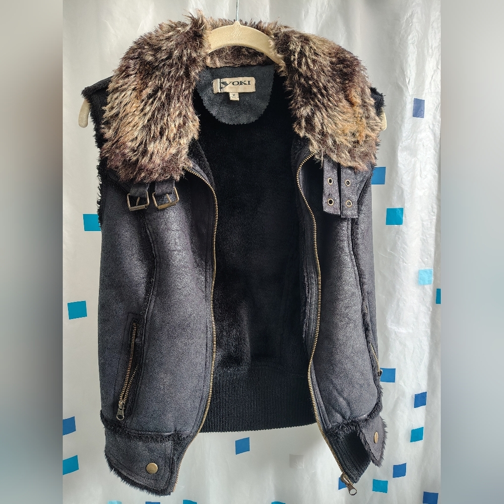 Vintage Faux Fur Collar Black Vest